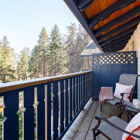 Cozystay Signature Lake Okanagan Resort Келоуна Екстериор снимка