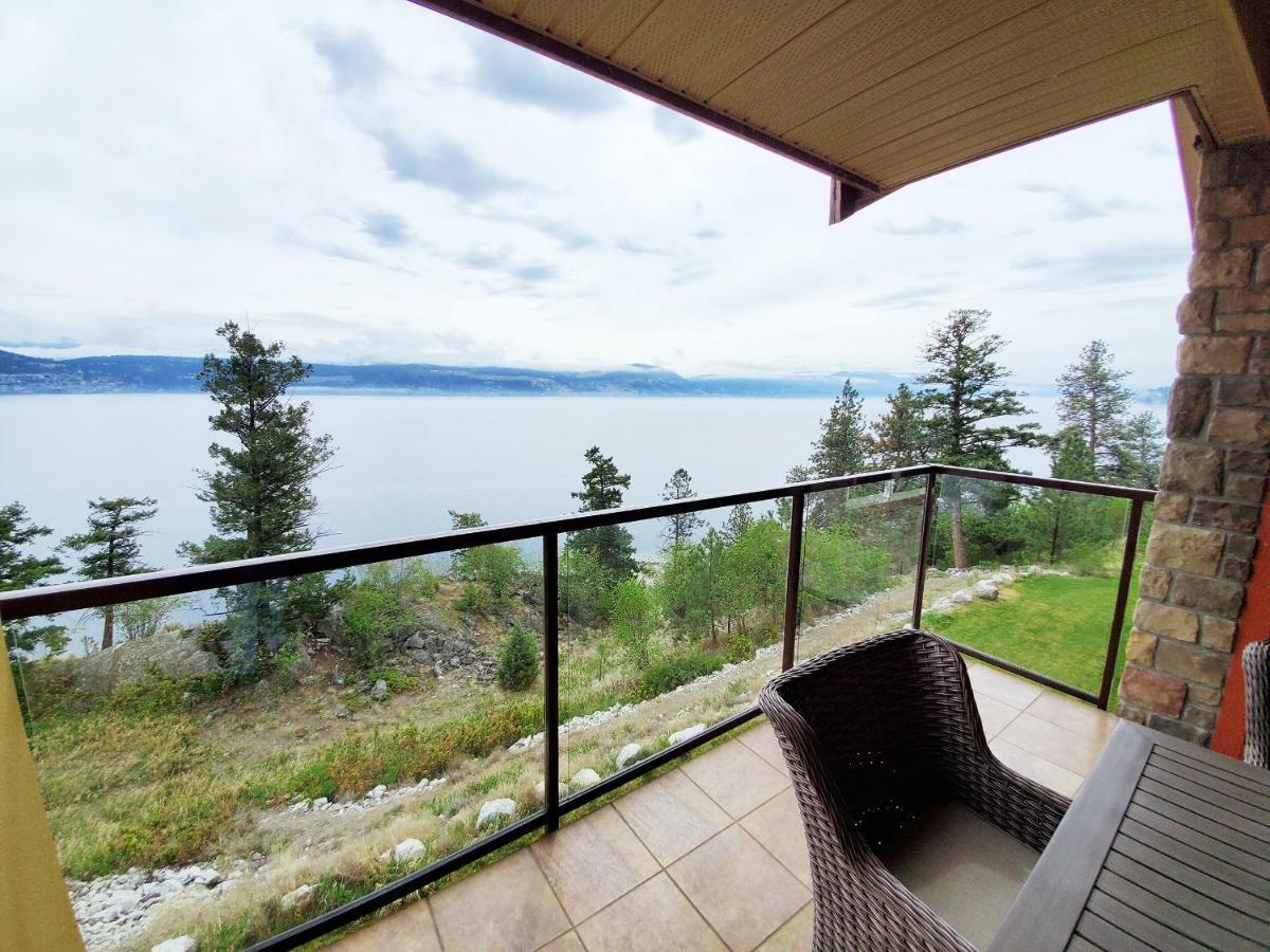 Cozystay Signature Lake Okanagan Resort Келоуна Екстериор снимка