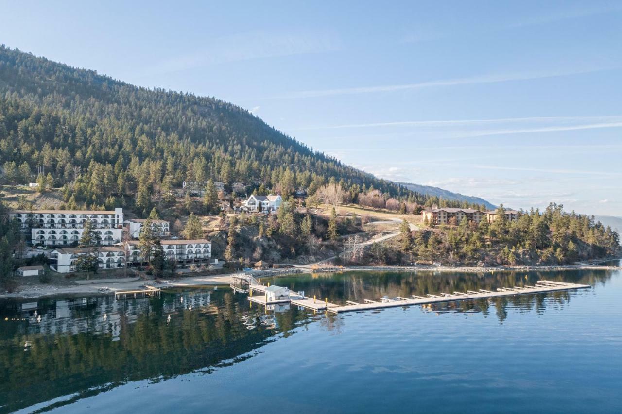 Cozystay Signature Lake Okanagan Resort Келоуна Екстериор снимка